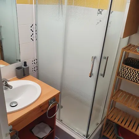 Avec Balcon Et Vue Sur Les Montagnes شقة